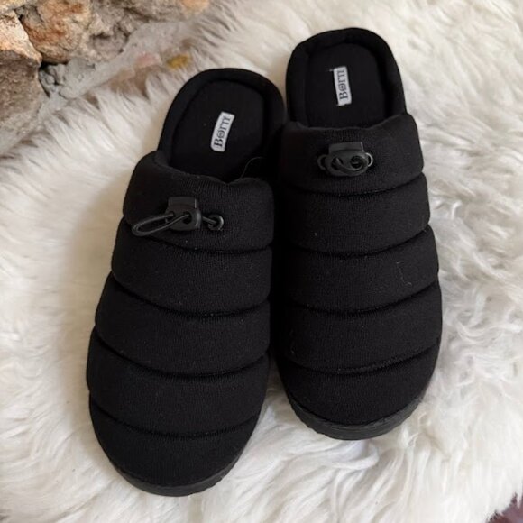 Børn Black Quilted Slip-On Slippers Comfy Indoor Outdoor Shoes Size Large 10–11 - Picture 2 of 7